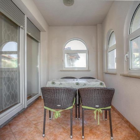 Diconi Apartment พูลา ภายนอก รูปภาพ