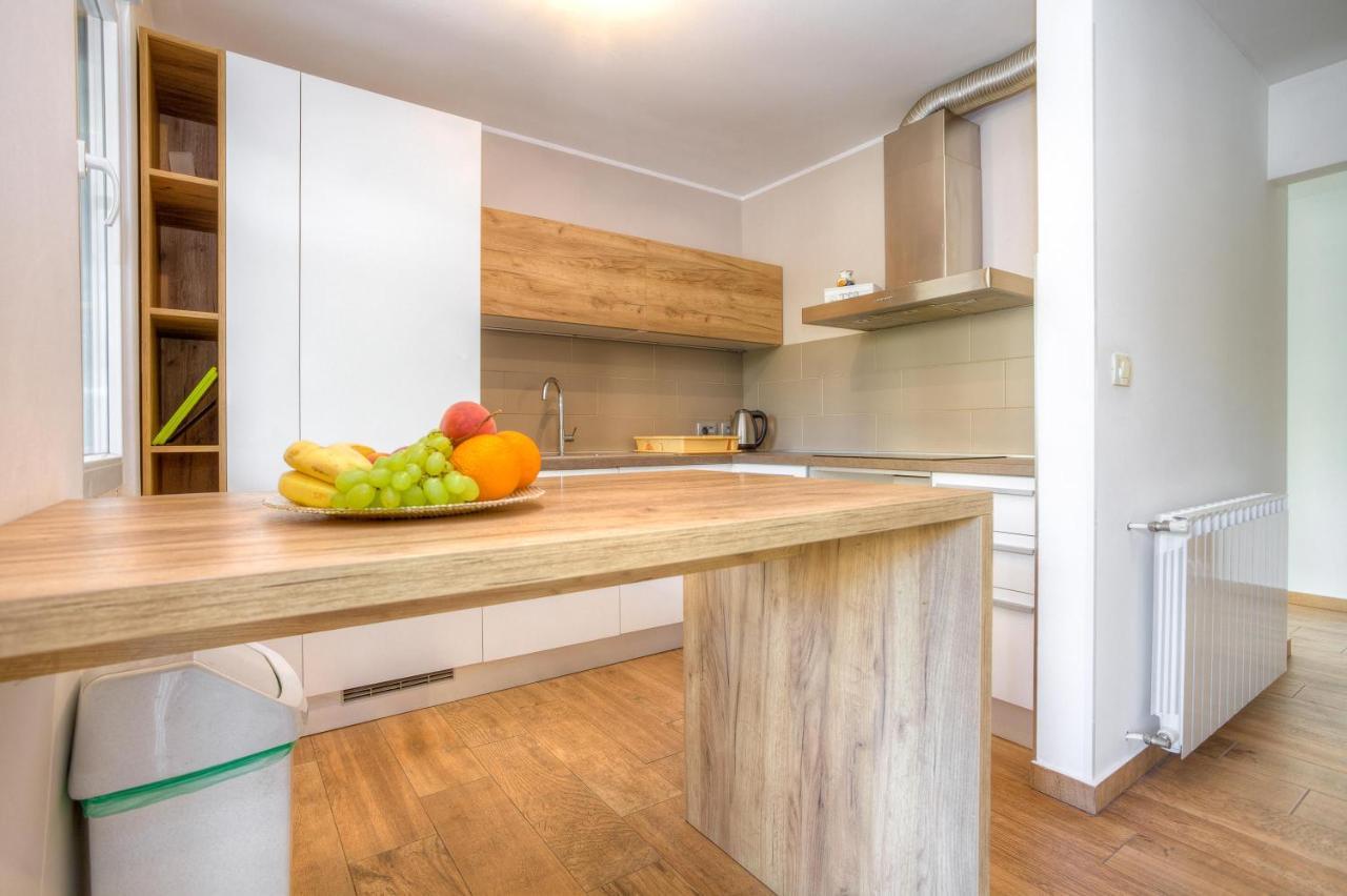 Diconi Apartment พูลา ภายนอก รูปภาพ